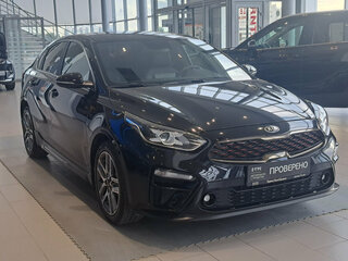2021 Kia Cerato IV, чёрный, 2140000 рублей, вид 3