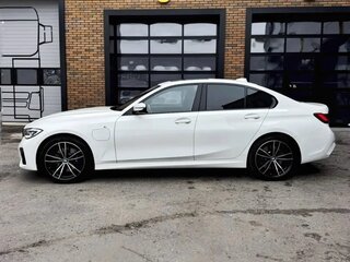 2021 BMW 3 серии 330e VII (G2x), белый, 3950000 рублей, вид 5
