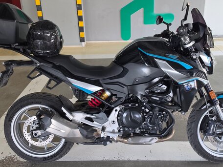 2021 BMW F 900 R, чёрный, 890000 рублей, вид 2