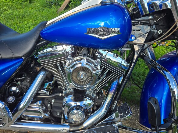 2002 Harley-Davidson Road King, синий, 750000 рублей - вид 1