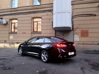 2018 Hyundai Sonata VII (LF) Рестайлинг, чёрный, 1800000 рублей, вид 4