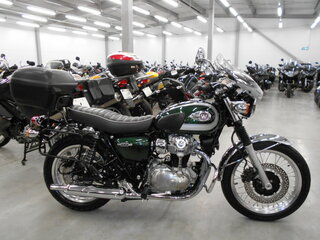 2019 Kawasaki W 800, зелёный, 850000 рублей, вид 2