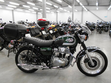 2019 Kawasaki W 800, зелёный, 850000 рублей, вид 2
