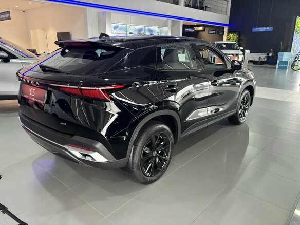 2026 Omoda C5 II, чёрный, 2399000 рублей - вид 12