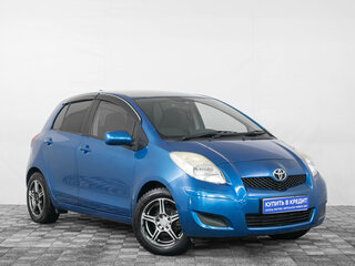 Toyota Vitz II (XP90)