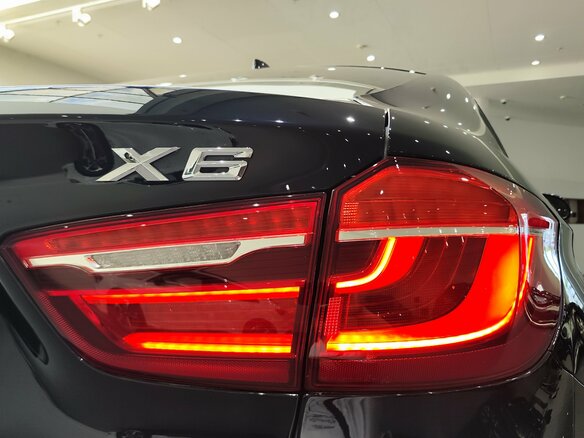 2017 BMW X6 40d II (F16), чёрный, 4299000 рублей - вид 33