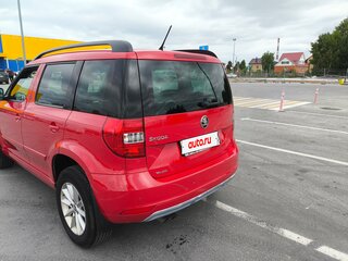2014 Skoda Yeti I Рестайлинг, красный, 1200000 рублей, вид 2