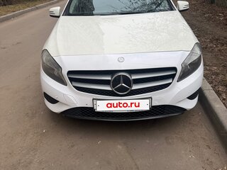 2013 Mercedes-Benz A-Класс 180 III (W176), белый, 1100000 рублей, вид 1