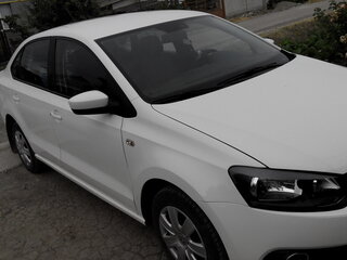 2011 Volkswagen Polo V, белый, 700000 рублей, вид 1