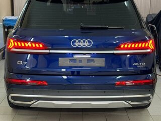 2021 Audi Q7 45 TDI II (4M) Рестайлинг, синий, 8500000 рублей, вид 5