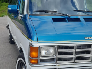 1992 Dodge Caravan II, голубой, 2500000 рублей, вид 4