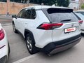 2022 Toyota RAV4 V (XA50), белый, 4100000 рублей - вид 6