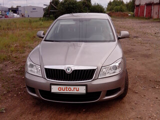 2012 Skoda Octavia II (A5) Рестайлинг, серый, 780000 рублей, вид 2