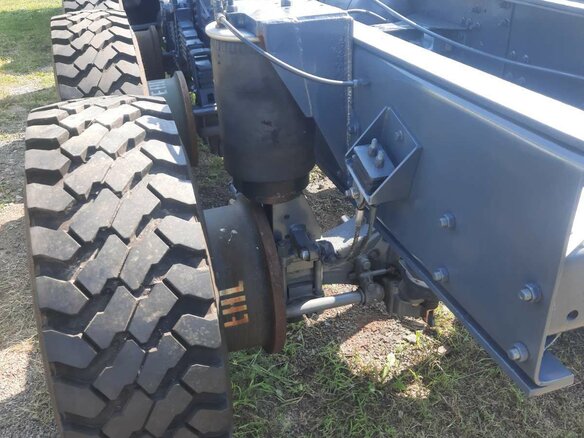 2001 Ginaf M 3331, красный, 8000000 рублей - вид 8