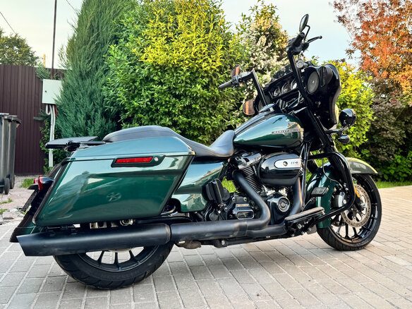 2018 Harley-Davidson Street Glide, зелёный, 1350000 рублей - вид 1