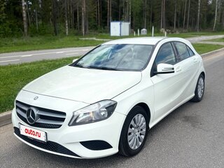 2014 Mercedes-Benz A-Класс 180 III (W176), белый, 1200000 рублей, вид 1
