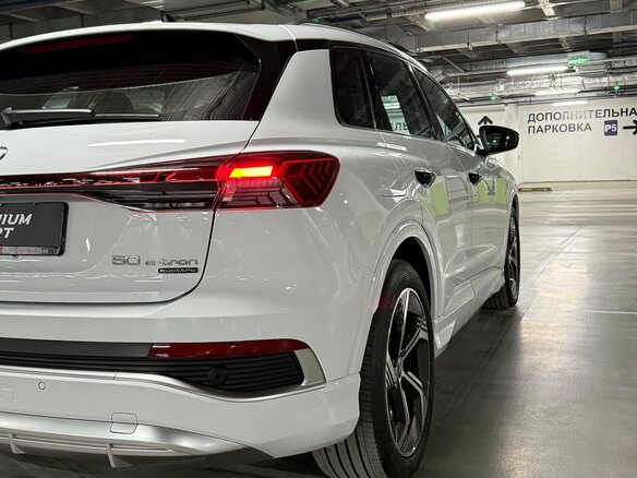 2023 Audi Q4 e-tron 50 quattro I, белый, 4999000 рублей - вид 18