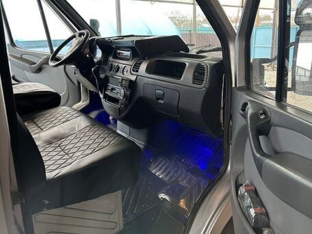 2002 Mercedes-Benz Sprinter, серебристый, 1300000 рублей, вид 5