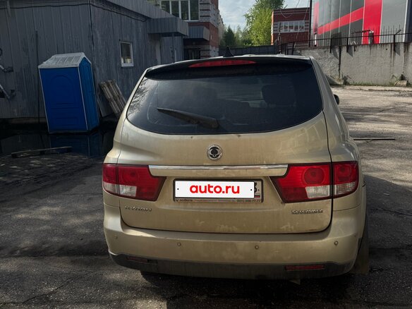 2010 SsangYong Kyron I Рестайлинг, бежевый, 700000 рублей - вид 5