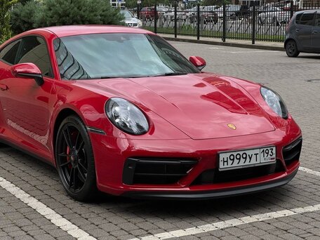 Porsche 911 VIII (992)