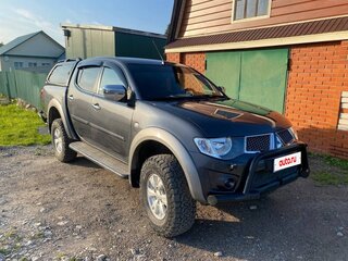 2013 Mitsubishi L200 IV, серый, 1540000 рублей, вид 2