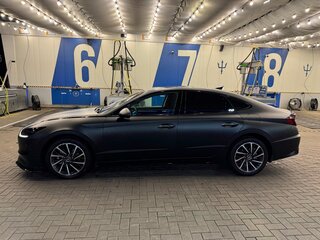 2021 Hyundai Sonata VIII (DN8), чёрный, 2600000 рублей, вид 4