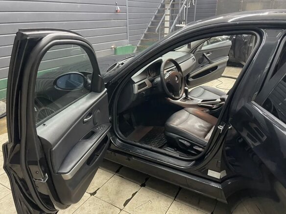 2007 BMW 3 серии 325i V (E90/E91/E92/E93), чёрный, 600000 рублей - вид 6
