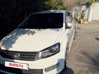 2018 Volkswagen Polo V Рестайлинг, белый, 1200000 рублей, вид 1