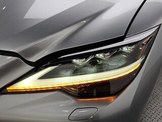 2026 Lexus LS 500 V Рестайлинг, серебристый, 12241682 рублей, вид 3