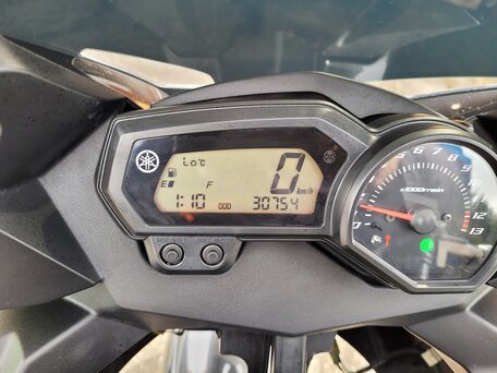 2009 Yamaha XJ6 (FZ6R), серый, 550000 рублей, вид 2