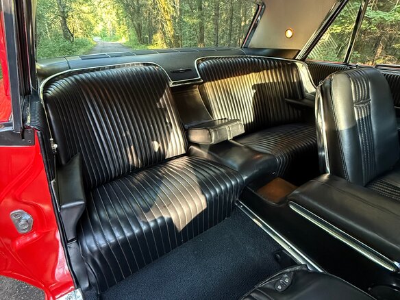 1964 Ford Thunderbird IV, красный, 6000000 рублей - вид 9
