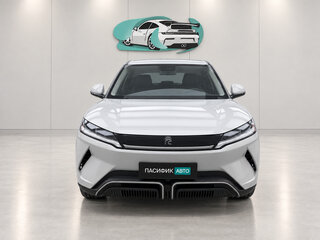 2025 BYD Yuan Up 45.12 kWh, серебристый, 1650500 рублей, вид 2