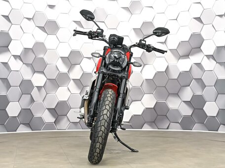 2024 Ducati Scrambler 800, красный, 999000 рублей, вид 5