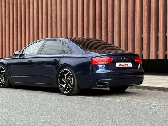 2013 Audi A8 Long III (D4), синий, 2300000 рублей - вид 6