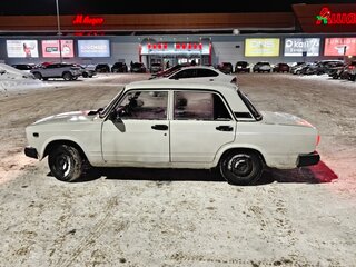 2003 Lada (ВАЗ) 2107, белый, 70000 рублей, вид 4