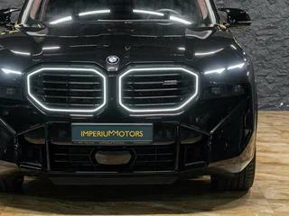 2026 BMW XM 50e, чёрный, 19890000 рублей, вид 5