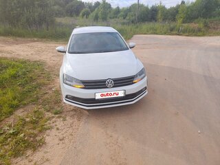 2017 Volkswagen Jetta VI Рестайлинг, белый, 1120000 рублей, вид 3