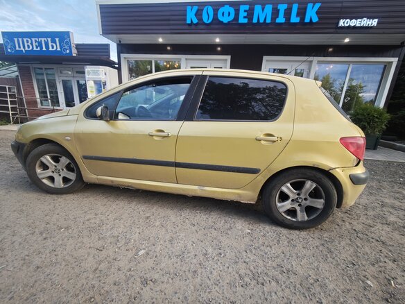 2002 Peugeot 307 I, жёлтый, 270000 рублей - вид 5