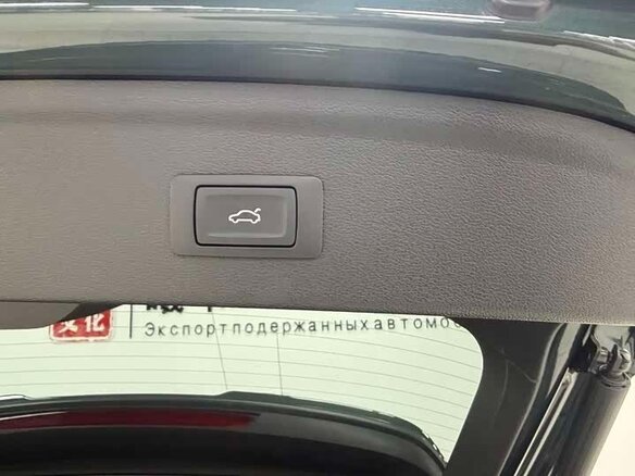 2023 Audi A3 Sportback 35 TFSI IV (8Y), зелёный, 1860000 рублей - вид 17