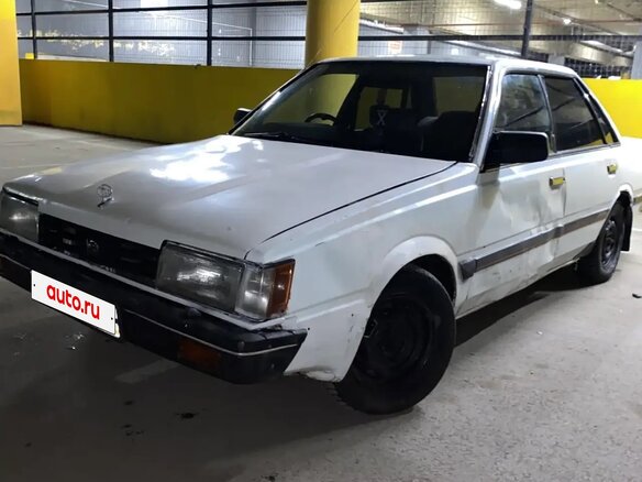 1986 Subaru Leone III, белый, 85000 рублей