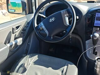 2009 Hyundai Grand Starex I, чёрный, 1500000 рублей, вид 5