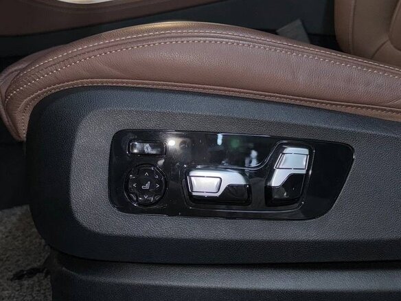 2021 BMW X5 40i IV (G05/G18), белый, 8900000 рублей - вид 32