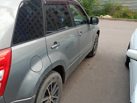 2005 Suzuki Grand Vitara II, серый, 550000 рублей, вид 2