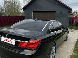 2009 BMW 7 серии 750i V (F01/F02/F04), чёрный, 1400000 рублей, вид 5