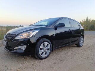 2016 Hyundai Solaris I Рестайлинг, чёрный, 880000 рублей, вид 1