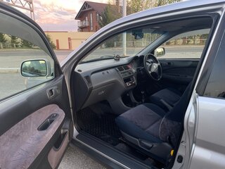 2000 Honda HR-V I, серебристый, 360000 рублей, вид 5