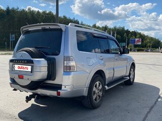 2010 Mitsubishi Pajero IV, серебристый, 1580000 рублей, вид 4