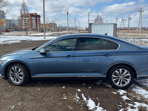 2015 Volkswagen Passat B8, синий, 1750000 рублей - вид 6