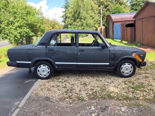 2010 Lada (ВАЗ) 2105, чёрный, 140000 рублей, вид 2