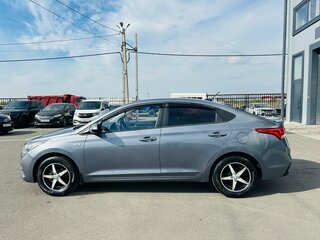 2019 Hyundai Solaris II, серый, 1379000 рублей, вид 3